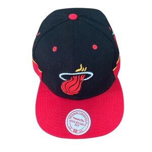 Mitchell & Ness Wool Miami Heat Black and Red Adjustable SnapBack Cap